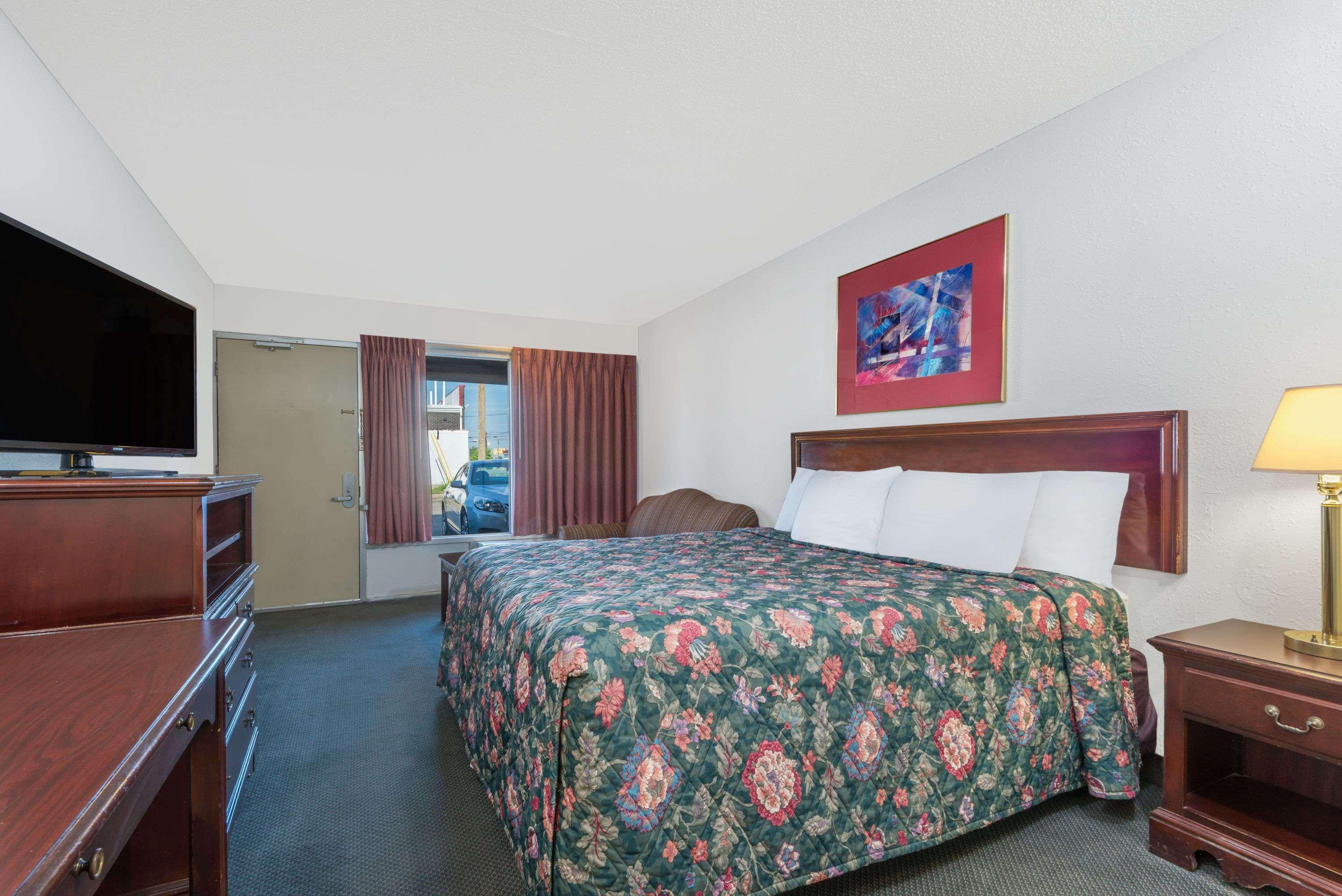 Days Inn By Wyndham Mt. Sterling Mount Sterling Esterno foto